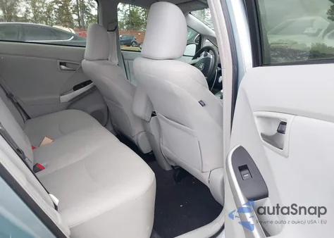 2013 Toyota Prius Two z USA, uszkodzony, nr VIN JTDKN3DU6D5629005